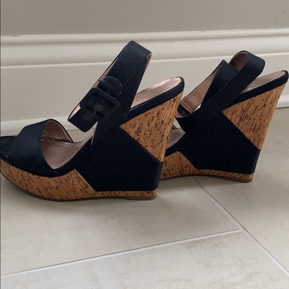 BCBG wedges - Picture 3 of 4